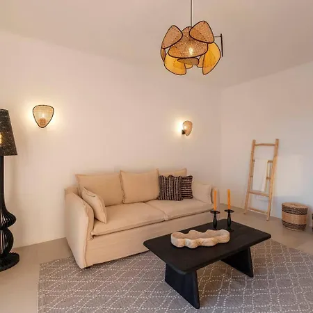 Bianca - Sunset And Access Kampos (Antiparos)