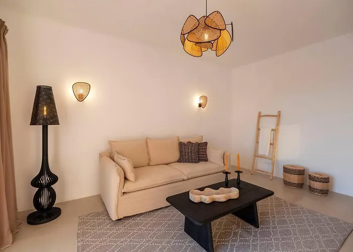 Bianca - Sunset And Access Kampos (Antiparos)